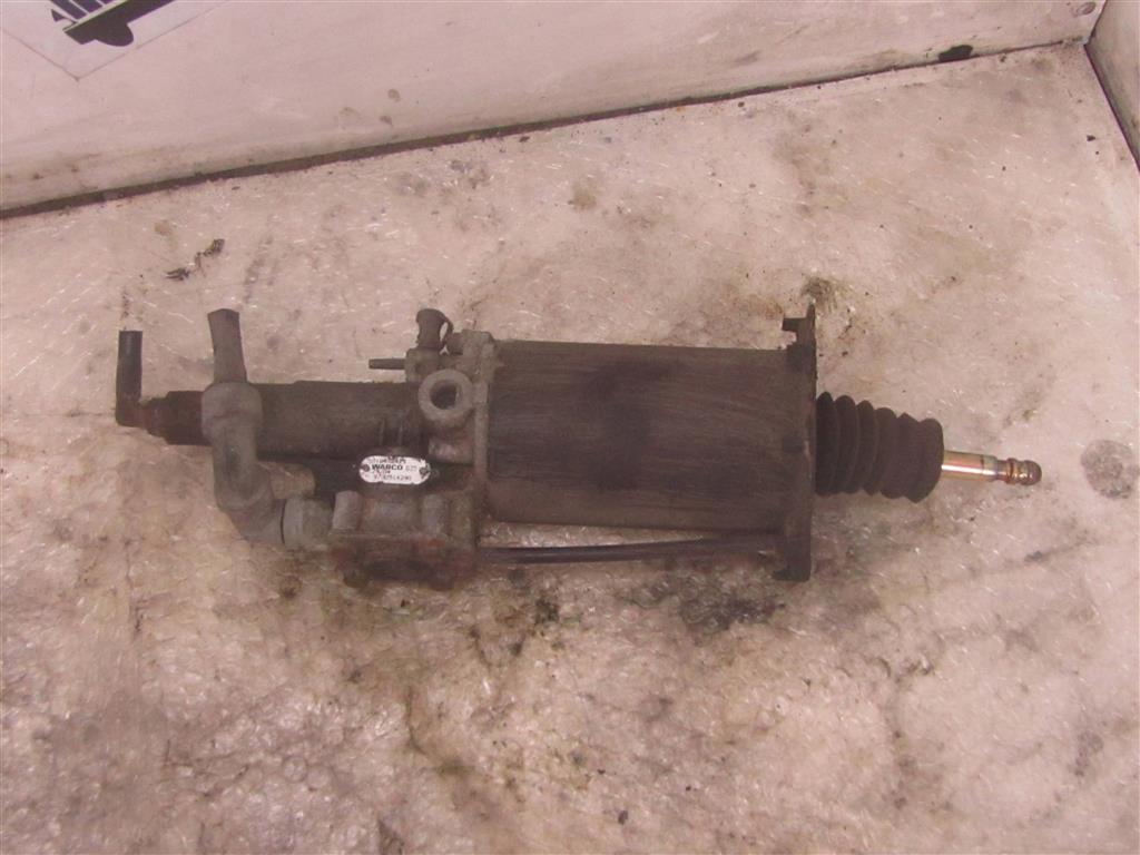 Пневмогидроусилитель сцепления для Renault  Midlum 5010452429