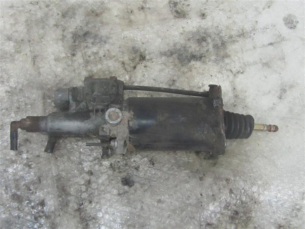 Пневмогидроусилитель сцепления для Renault  Midlum 5010452429