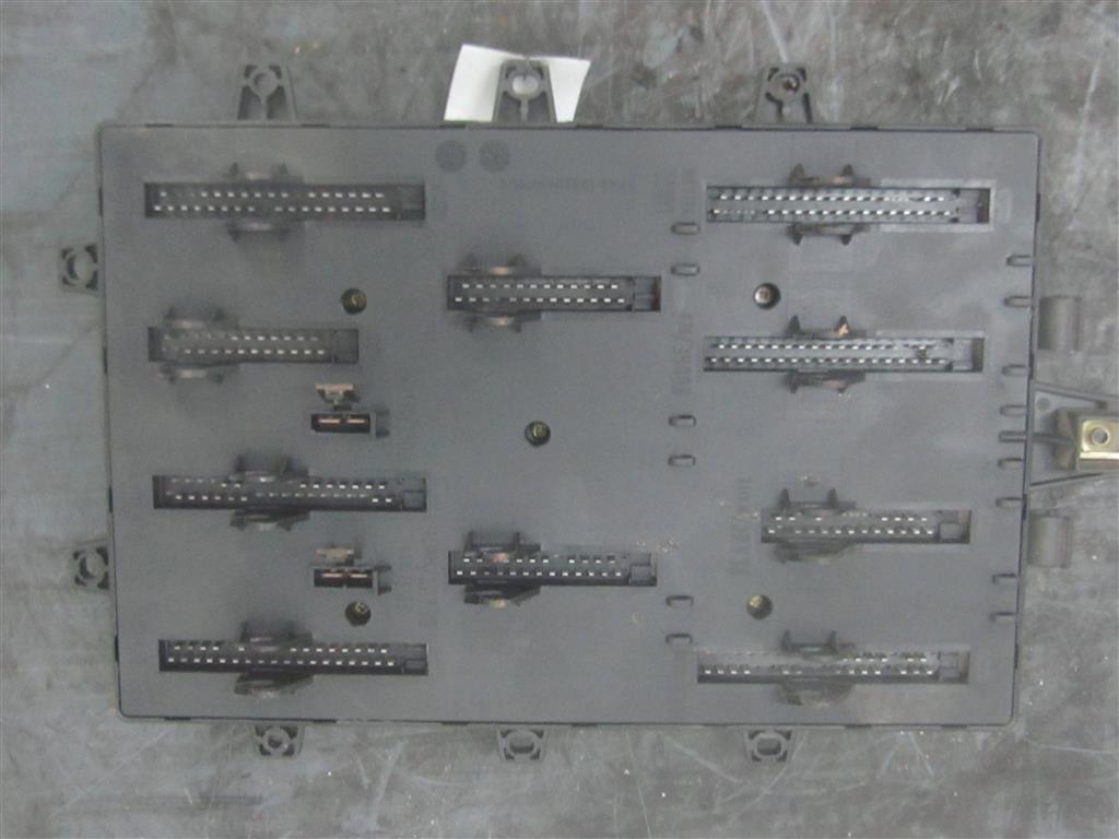 Блок предохранителей для Renault Magnum Etech 5010231782