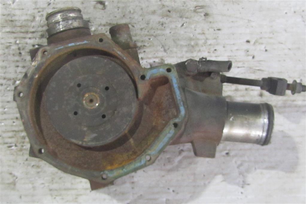 Насос водяной (помпа) для DAF Xf 95 1399336