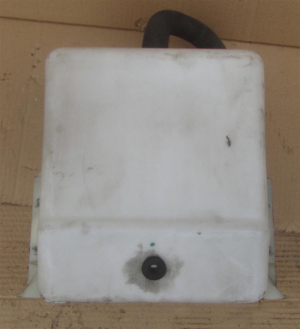 Бачок омывателя для DAF Cf 1743878