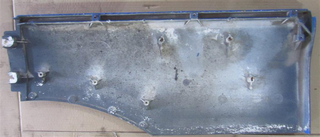 Накладка (удлинитель) двери правой для MAN Tga 81615100408