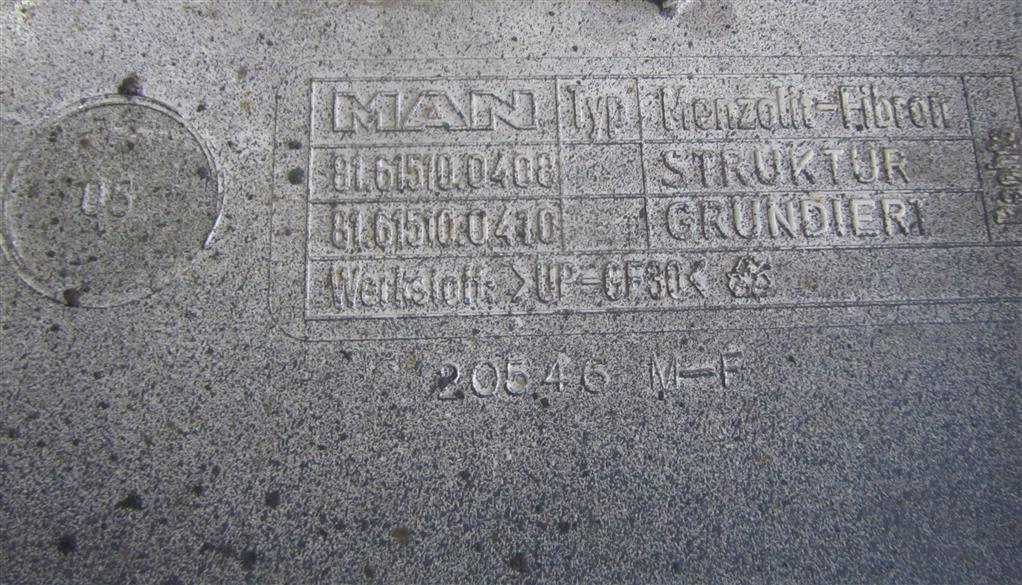 Накладка (удлинитель) двери правой для MAN Tga 81615100408