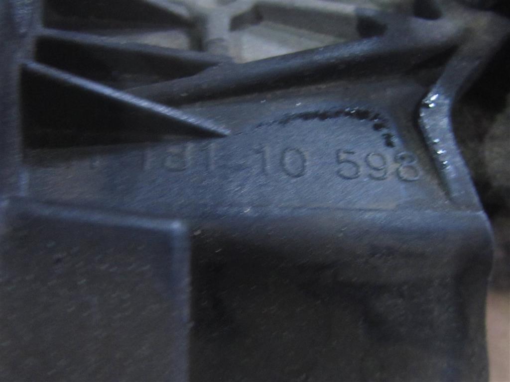 Ручка внутренняя для Mercedes Actros A 18110598