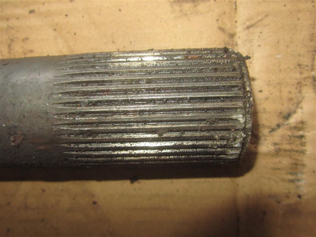 Полуось задняя (приводной вал, ШРУС) для Renault  Midlum 5010534017