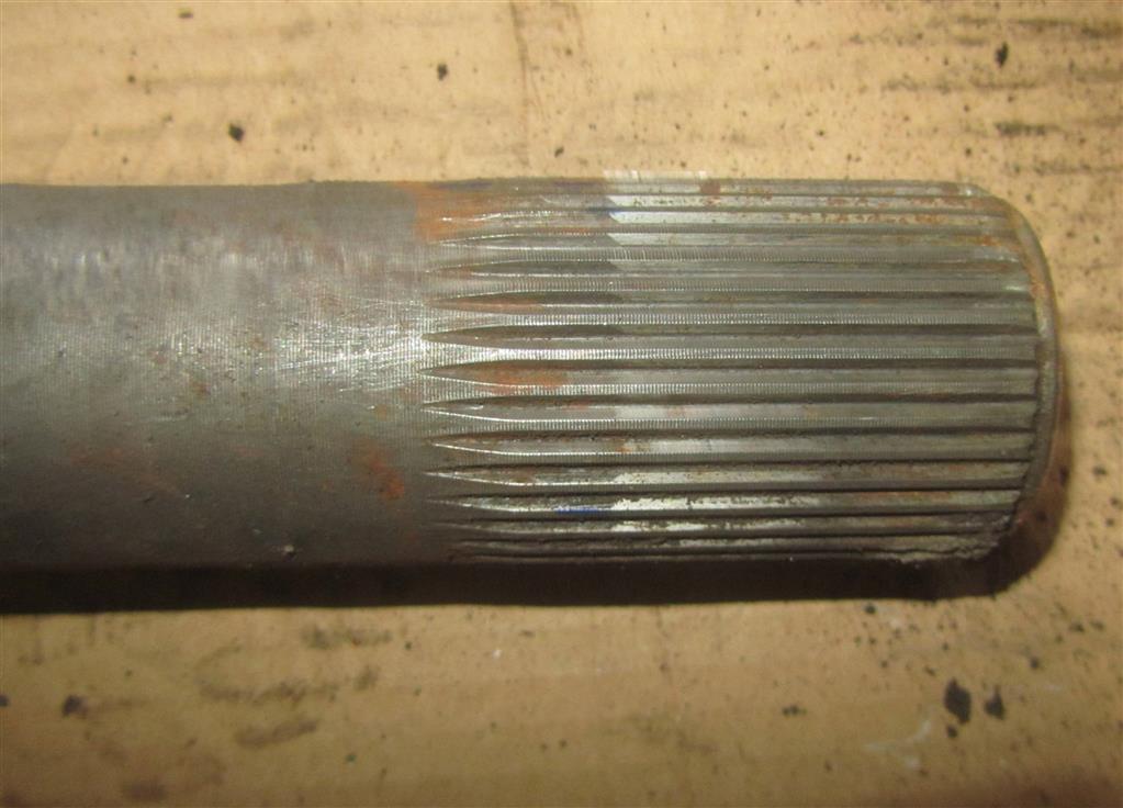 Полуось задняя (приводной вал, ШРУС) для Renault  Midlum 5010534019