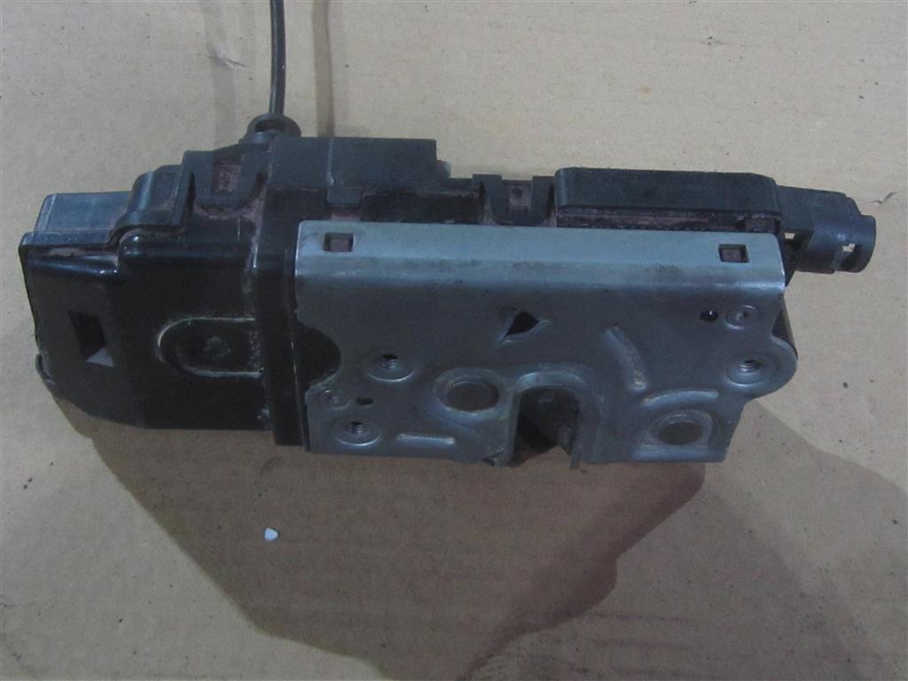 Замок двери передней правой для Volvo FH4 84086966