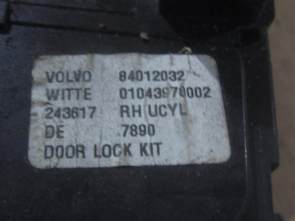 Замок двери передней правой для Volvo FH4 84086966