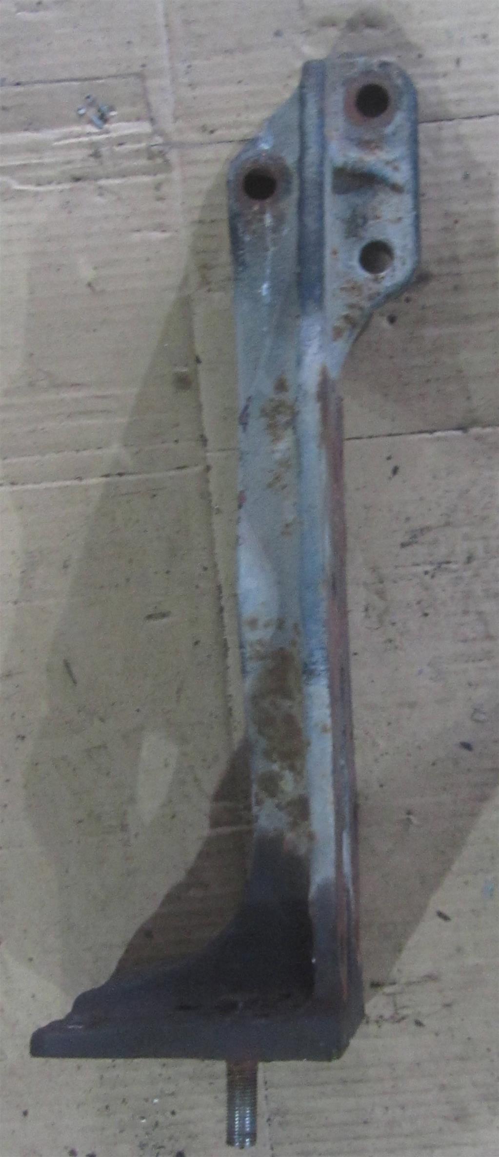 Кронштейн кабины задний для МАЗ 5440 544019-2801118