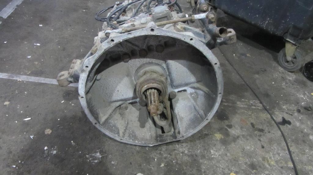 Механическая коробка передач (МКПП) для MAN F 2000  16S109
