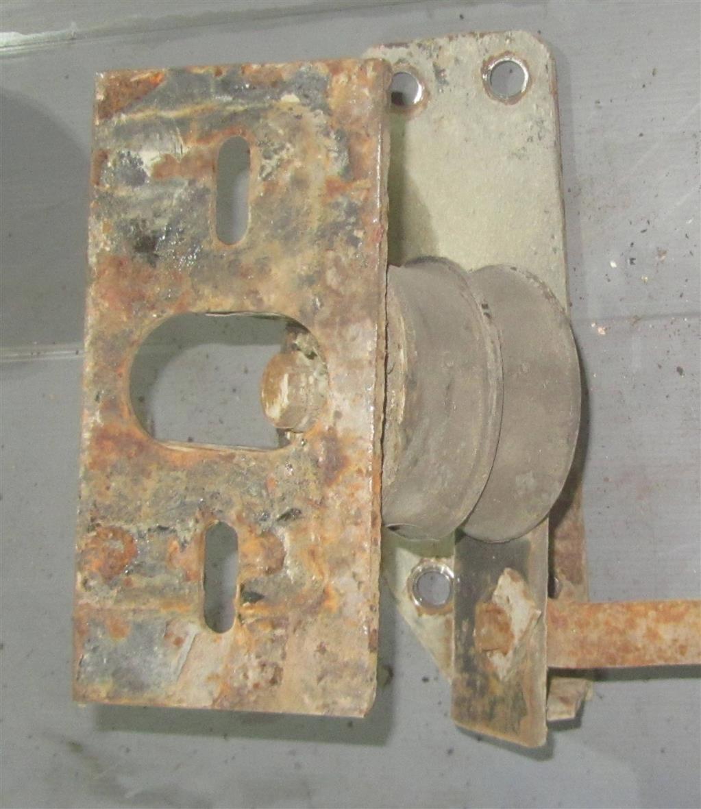 Кронштейн КПП для МАЗ 5440 643021715036