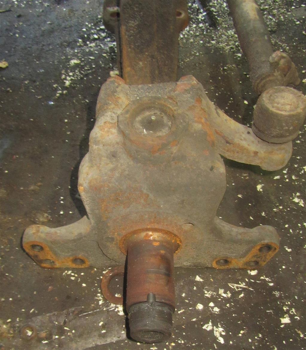 Кулак поворотный правый для Renault Premium Dci 5010439472