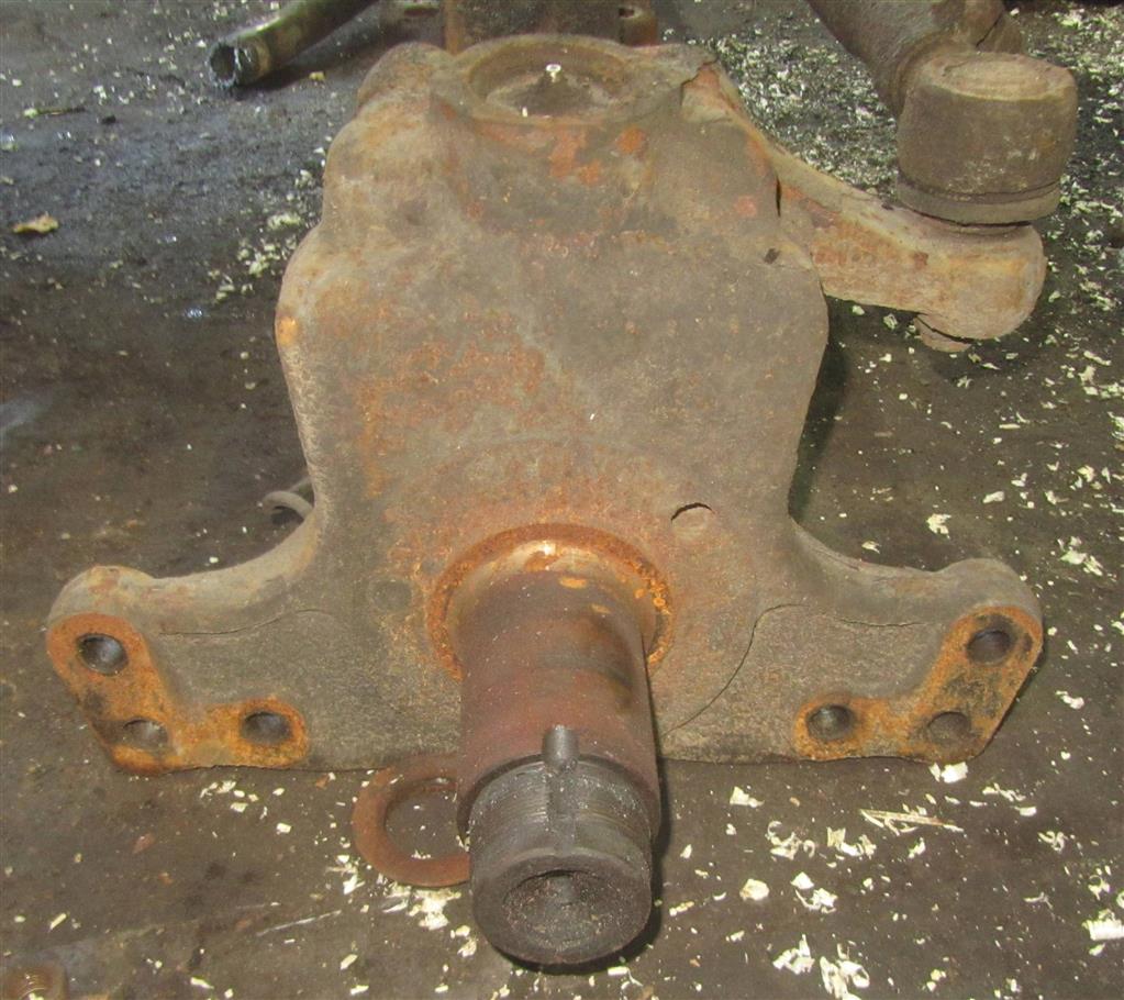 Кулак поворотный правый для Renault Premium Dci 5010439472