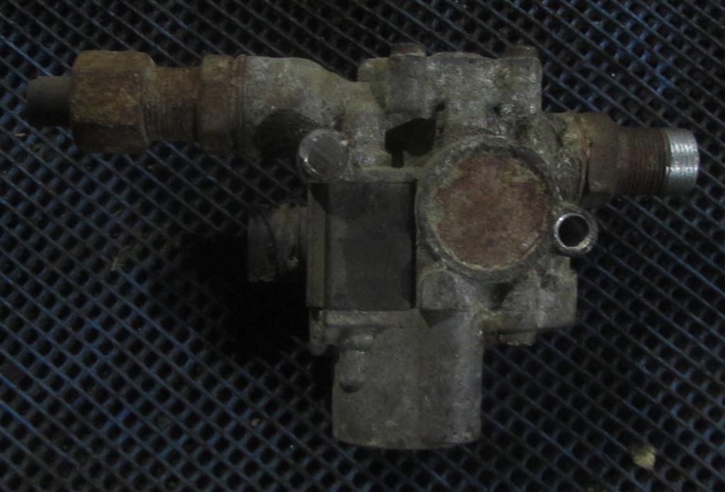 Клапан ускорительный для МАЗ 5440 4721950550