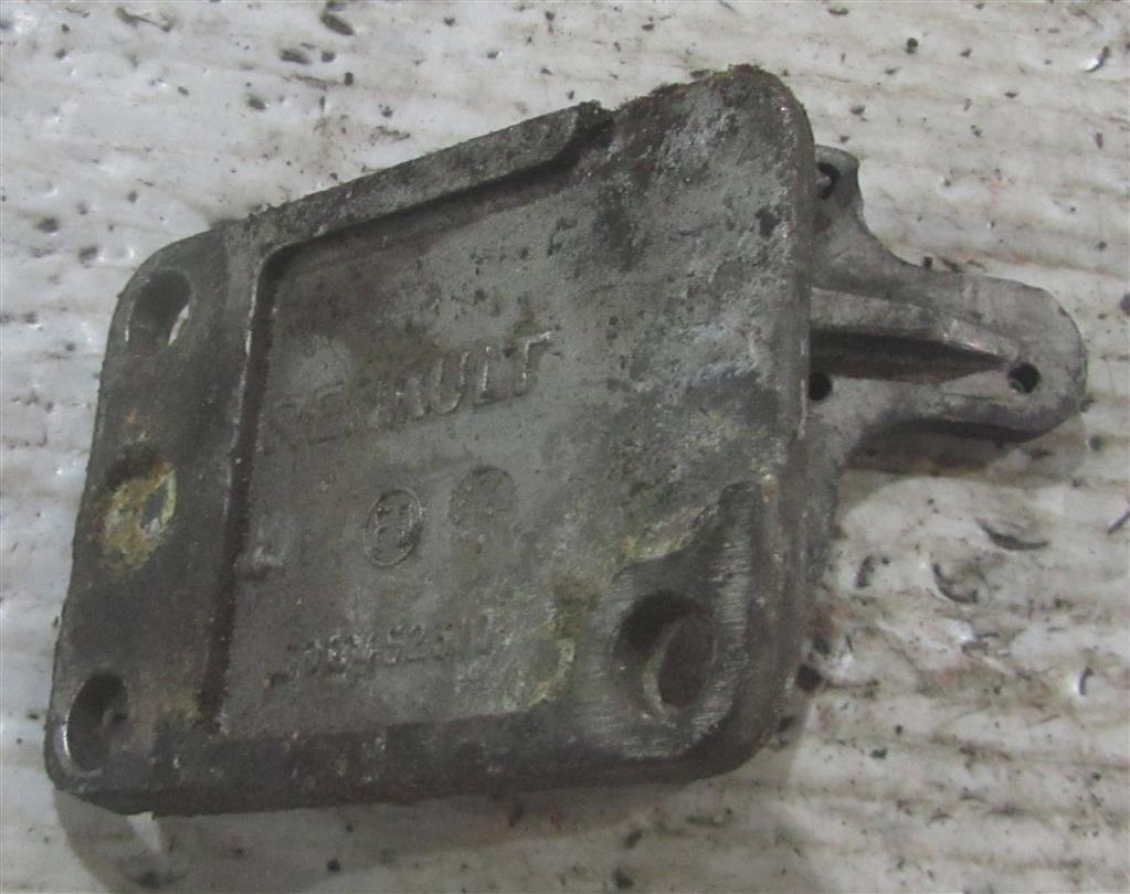 Кронштейн для Renault Premium Dci 5010452310