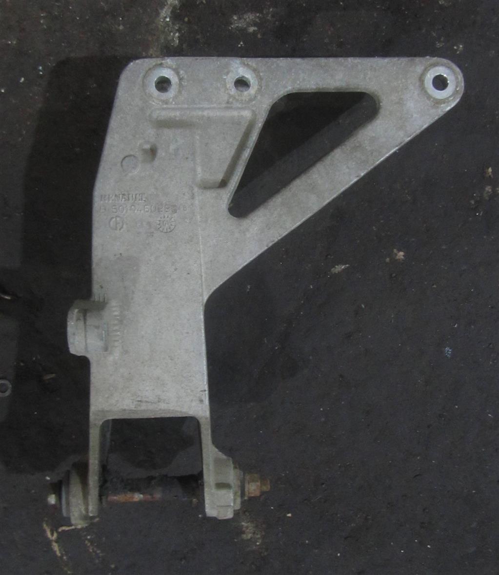 Кронштейн кабины задний для Renault Premium Dci 5010460385