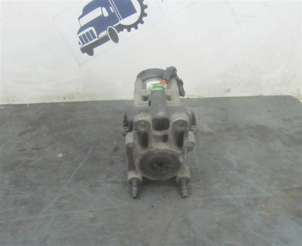 Кран главный тормозной для Renault Premium DXI 5010633321