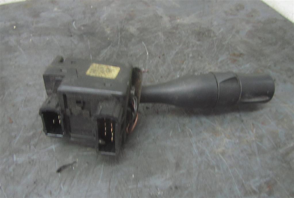 Переключатель подрулевой (стрекоза) для Renault Premium DXI 5010589561