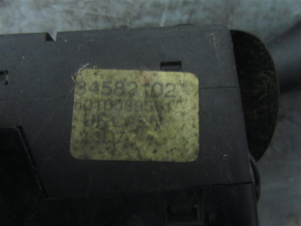 Переключатель подрулевой (стрекоза) для Renault Premium DXI 5010589561