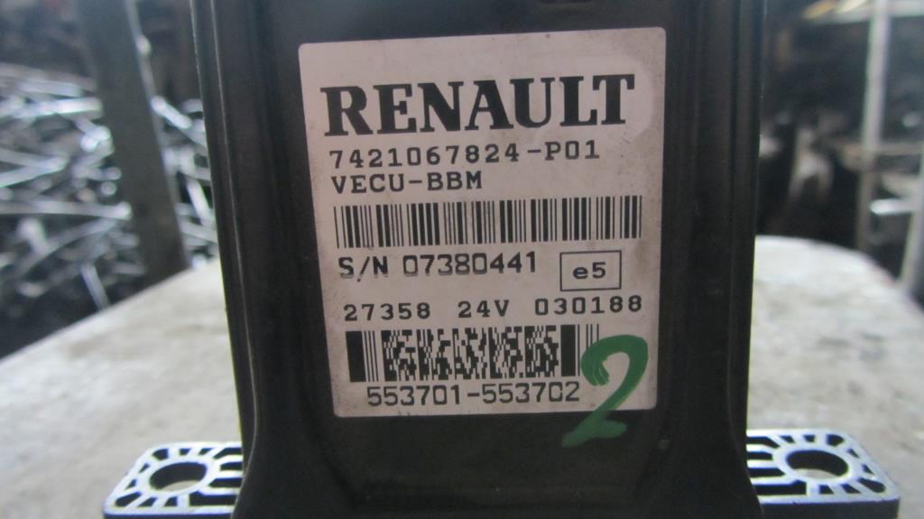 Блок VECU для Renault Premium DXI 7421067824