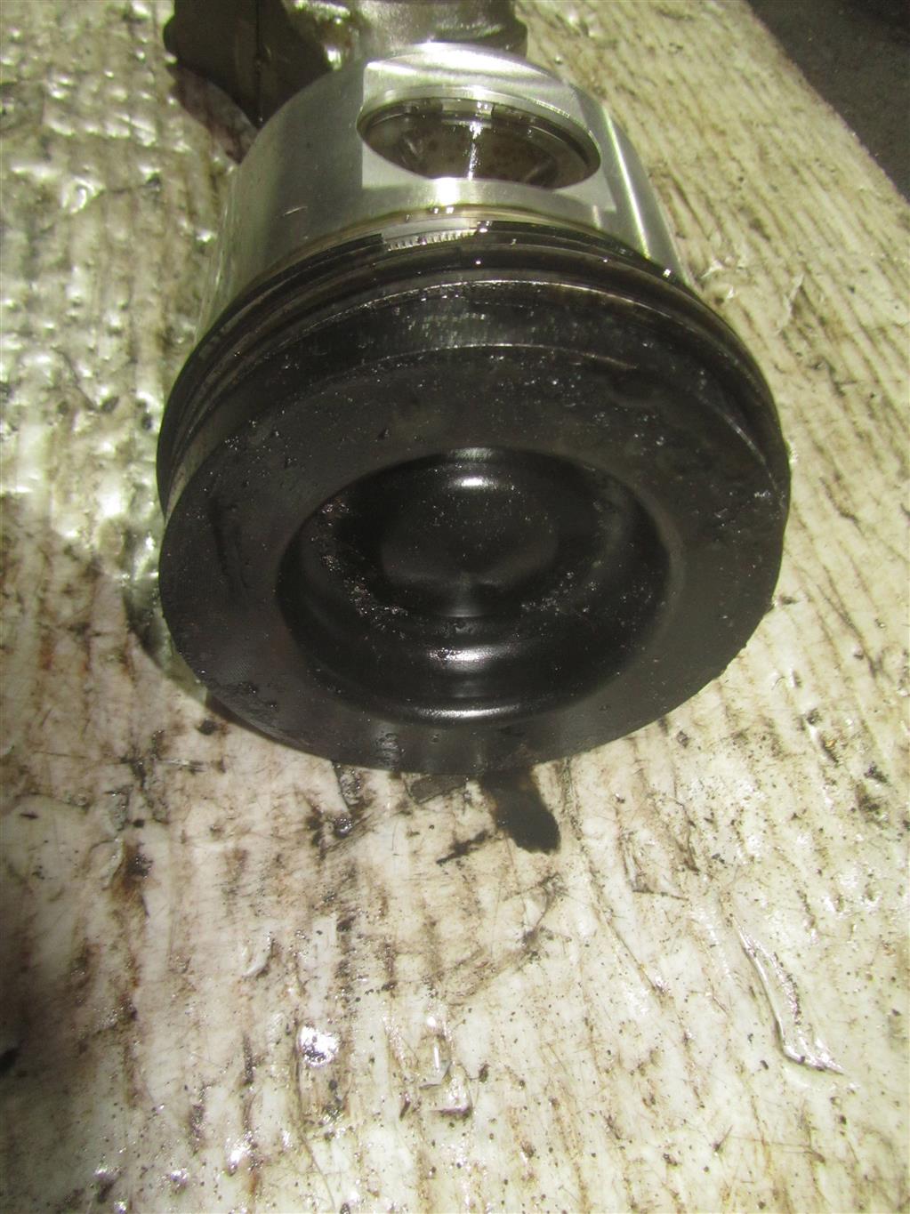 Поршень с шатуном для Scania 4-series 1549773