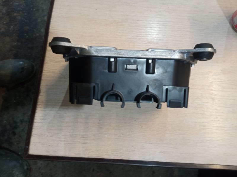 Блок управления светом для Renault T 22771626