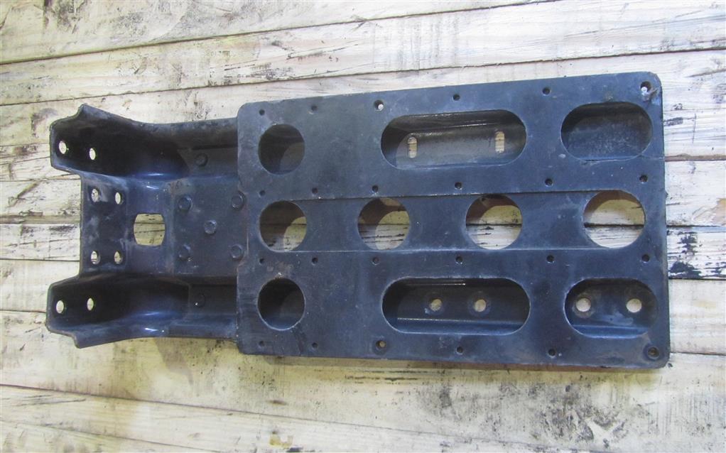 Кронштейн крепления крыла переднего левого для MAN TGS (ТГС) 81612435430