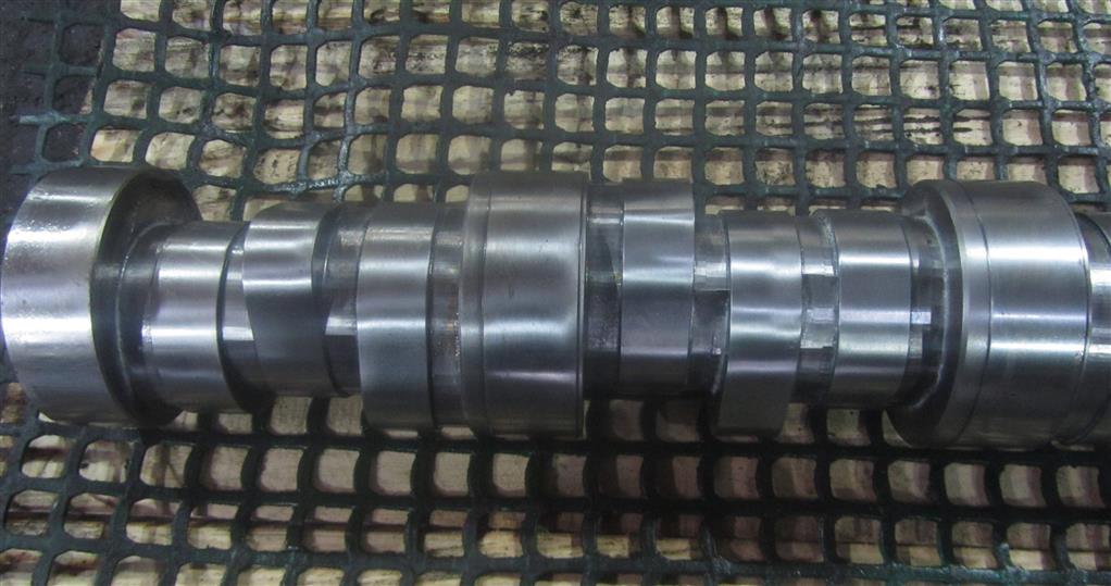 Распредвал для DAF Xf 105  1678946