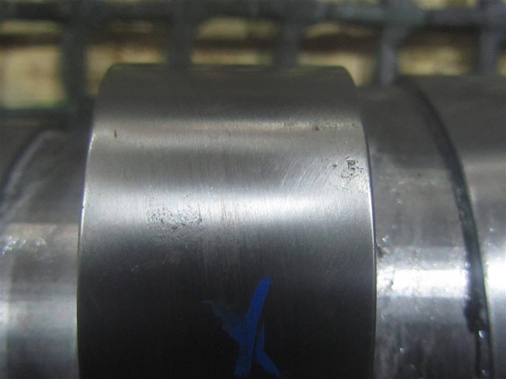 Распредвал для DAF Xf 105  1678946