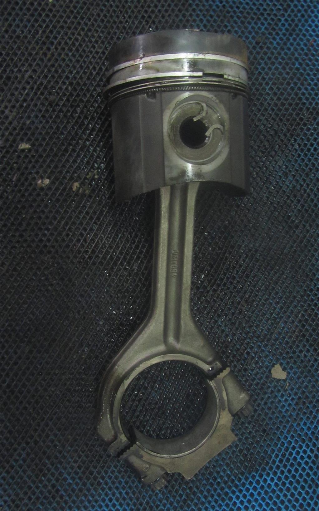 Шатун для MAN F 2000  51024016243