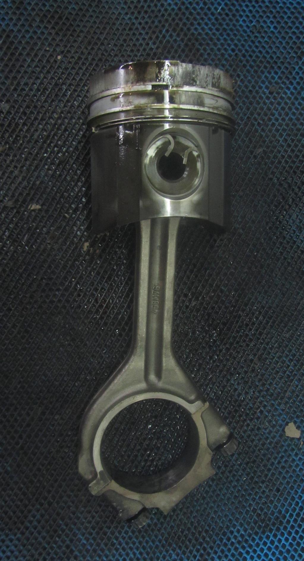 Шатун для MAN F 2000  51024016243