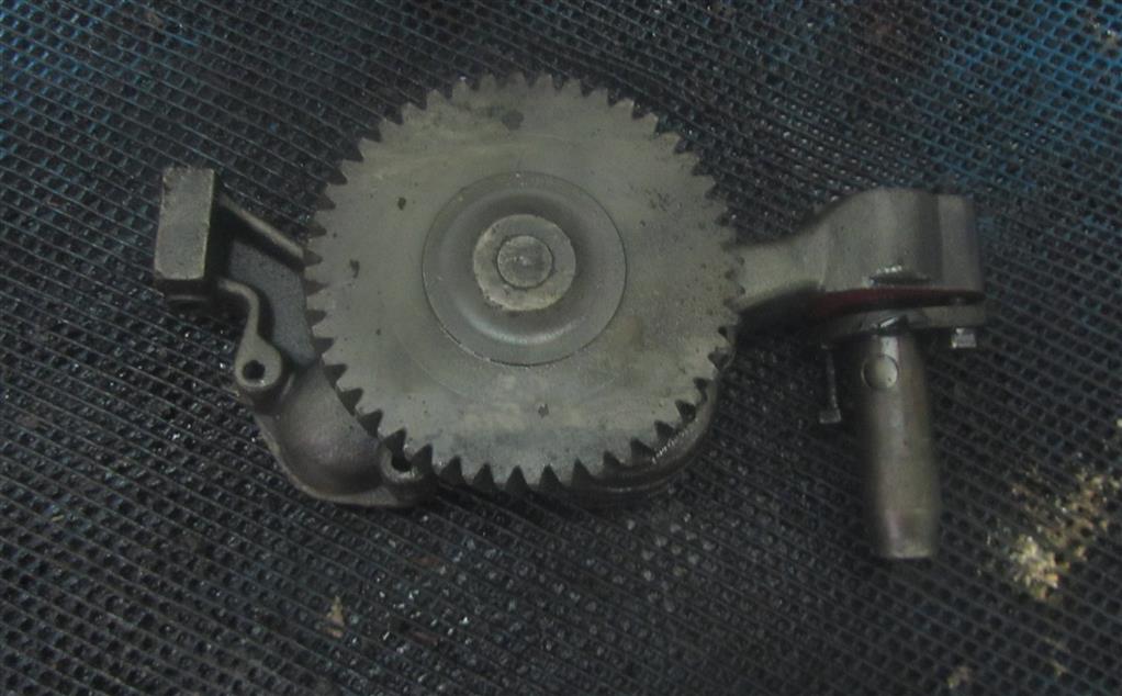 Насос масляный для MAN F 2000  51051006262