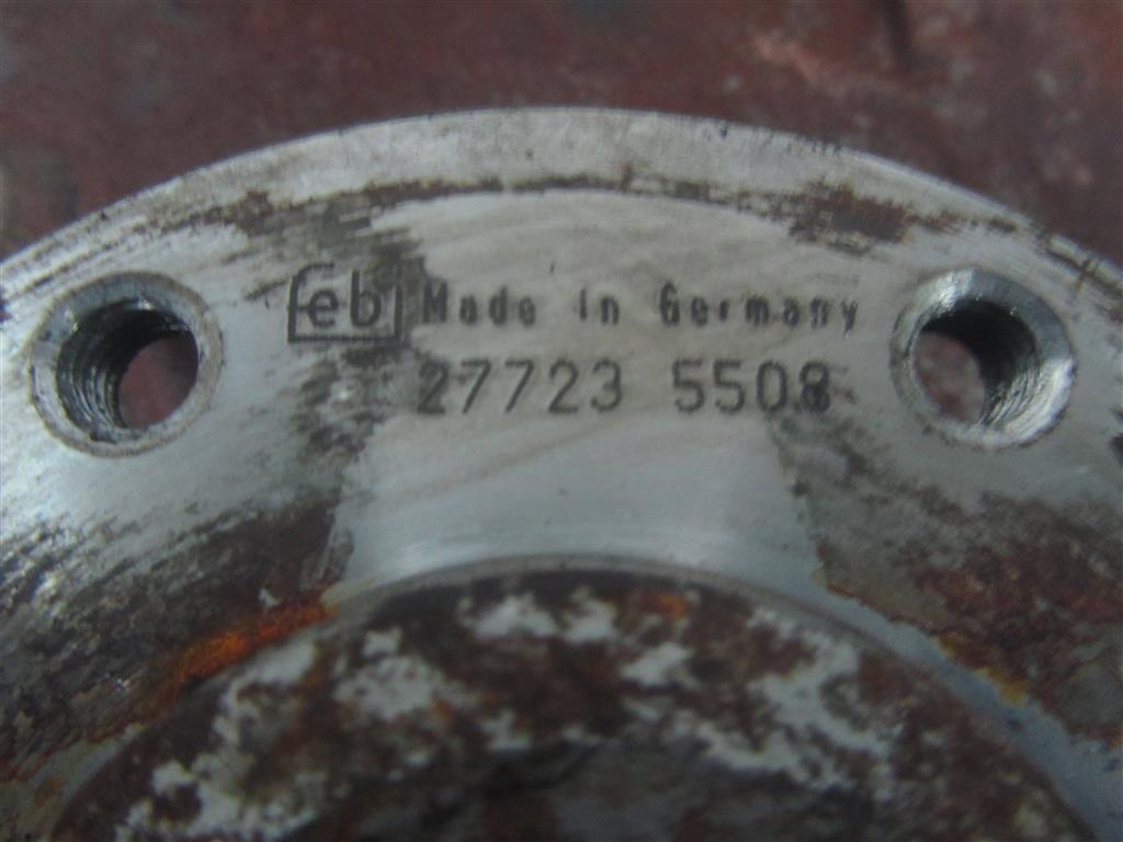 Насос водяной (помпа) для Mercedes Axor 27723