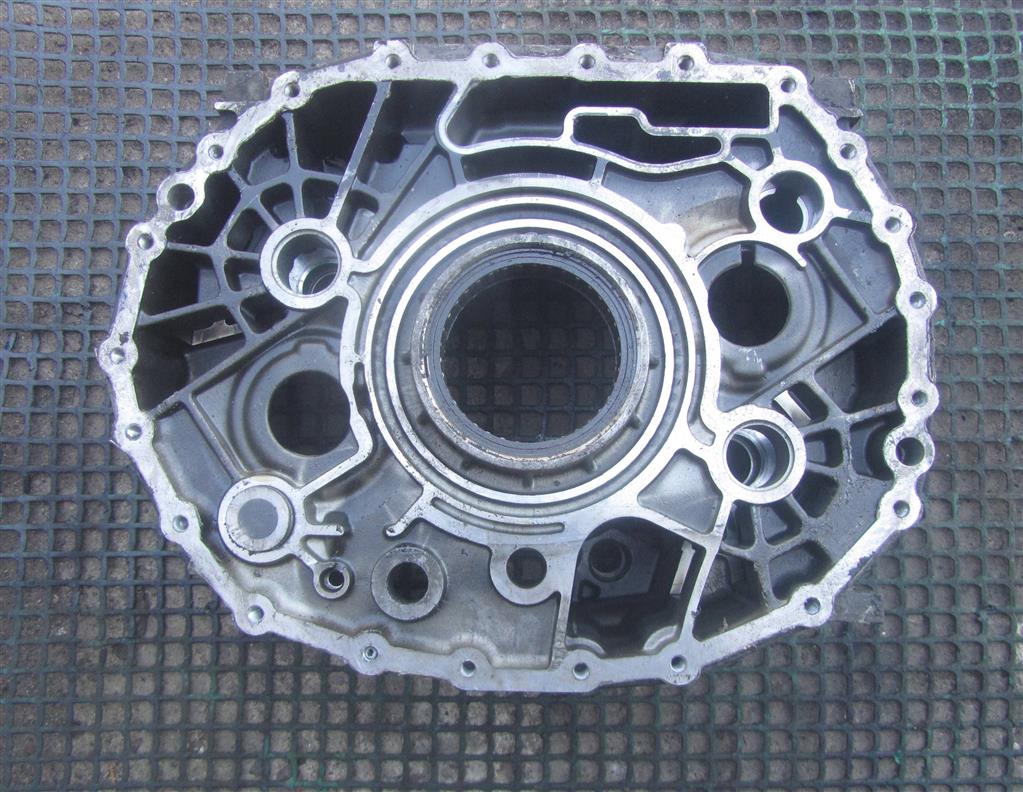 Корпус КПП (колокол) для MAN Tga 1328401060