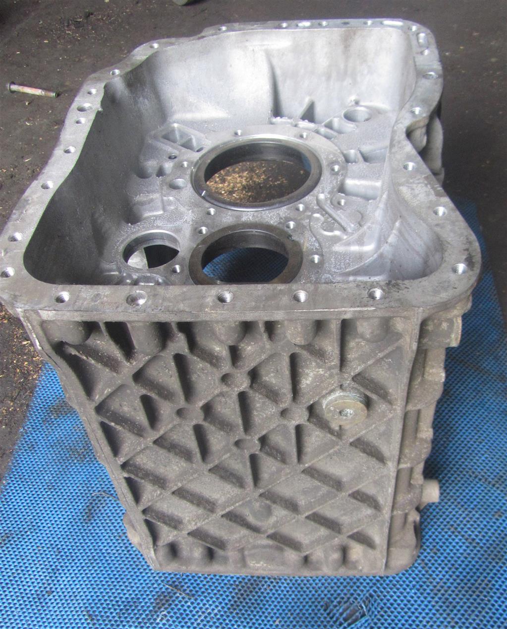 Корпус КПП (колокол) для Volvo FH4 22658977