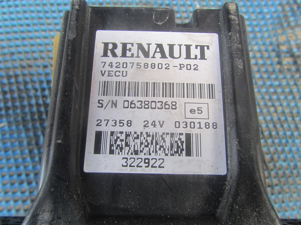 Блок VECU для Renault Premium DXI 7420758802