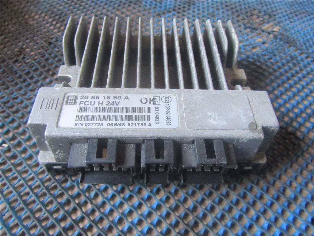 Блок управления светом для Renault Magnum DXI 20851690