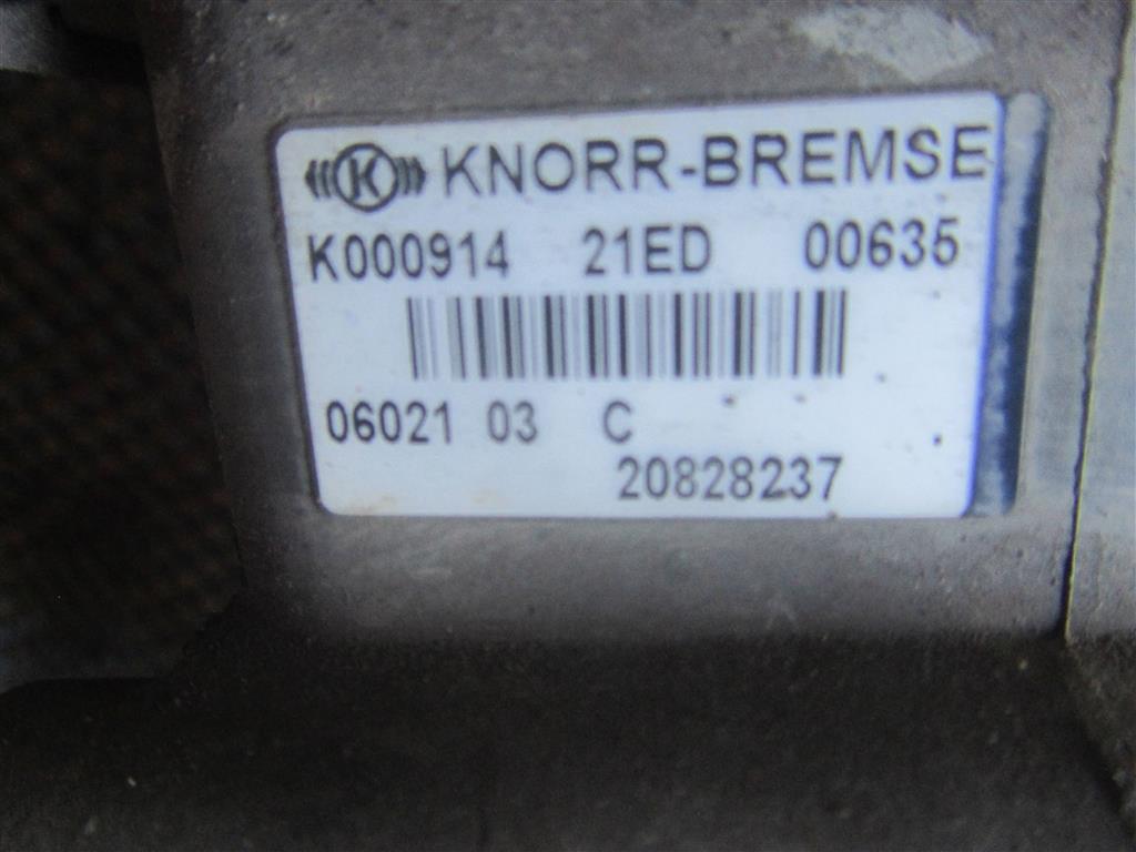 Кран модулятор тормозов передний ebs для Renault Magnum DXI 20828237