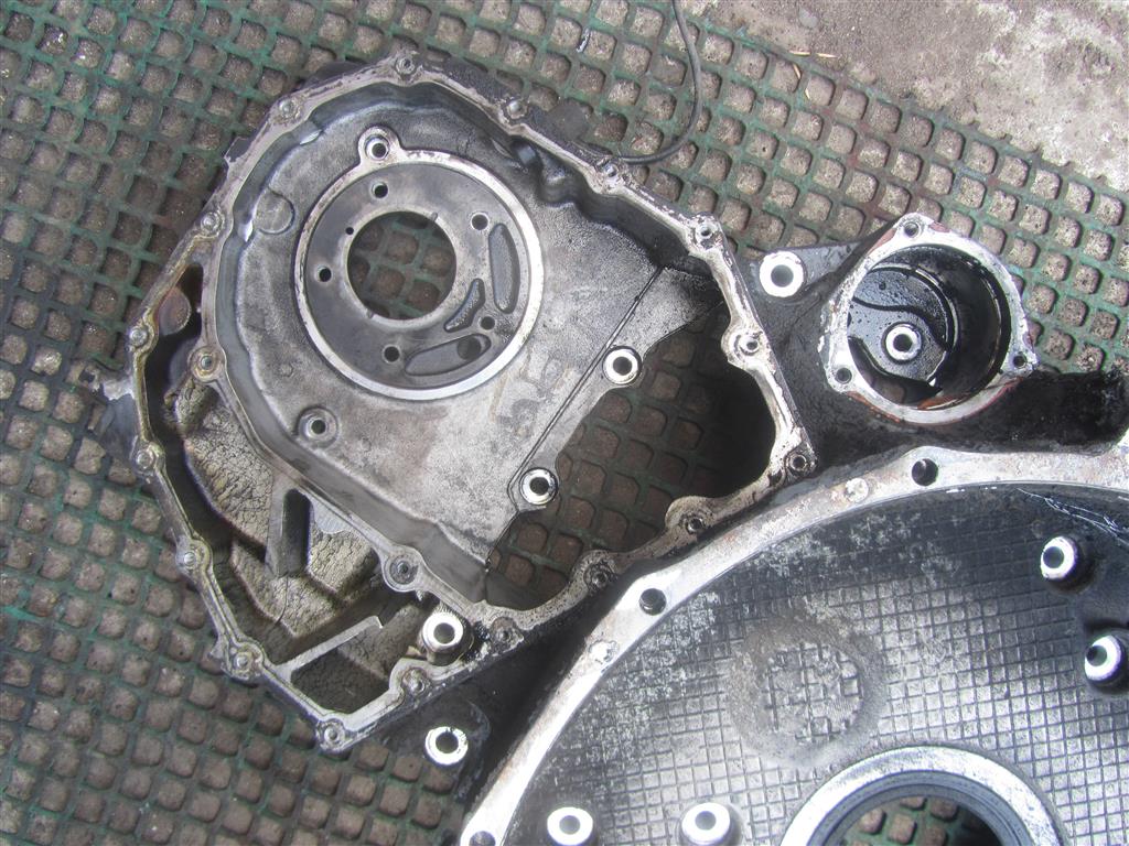 Картер маховика для Iveco EuroStar 504004754