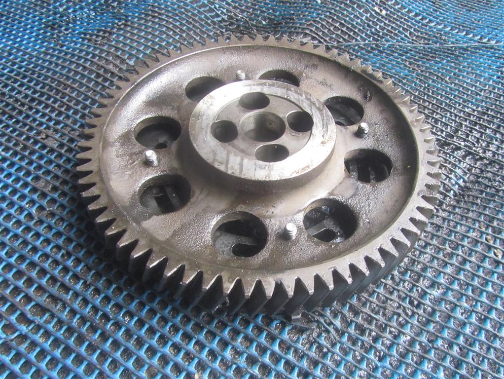 Шестерня распредвала для Iveco EuroStar 99442972