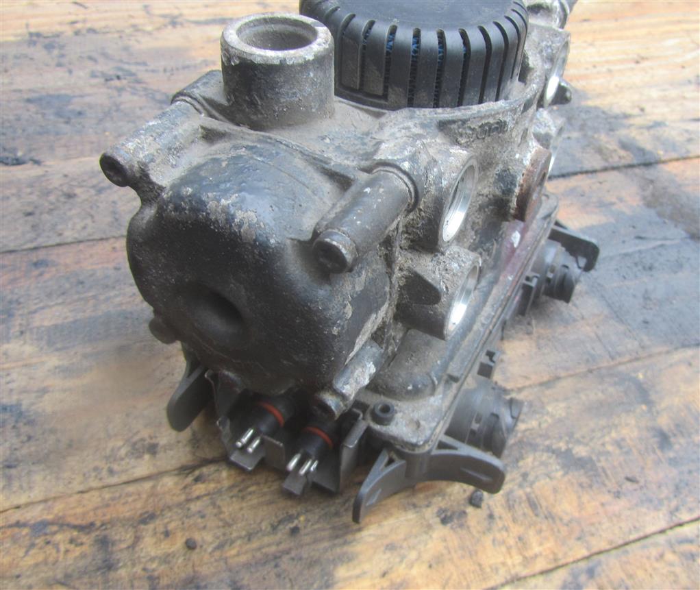 Кран модулятор тормозов задний ebs для Iveco Stralis 4801040050