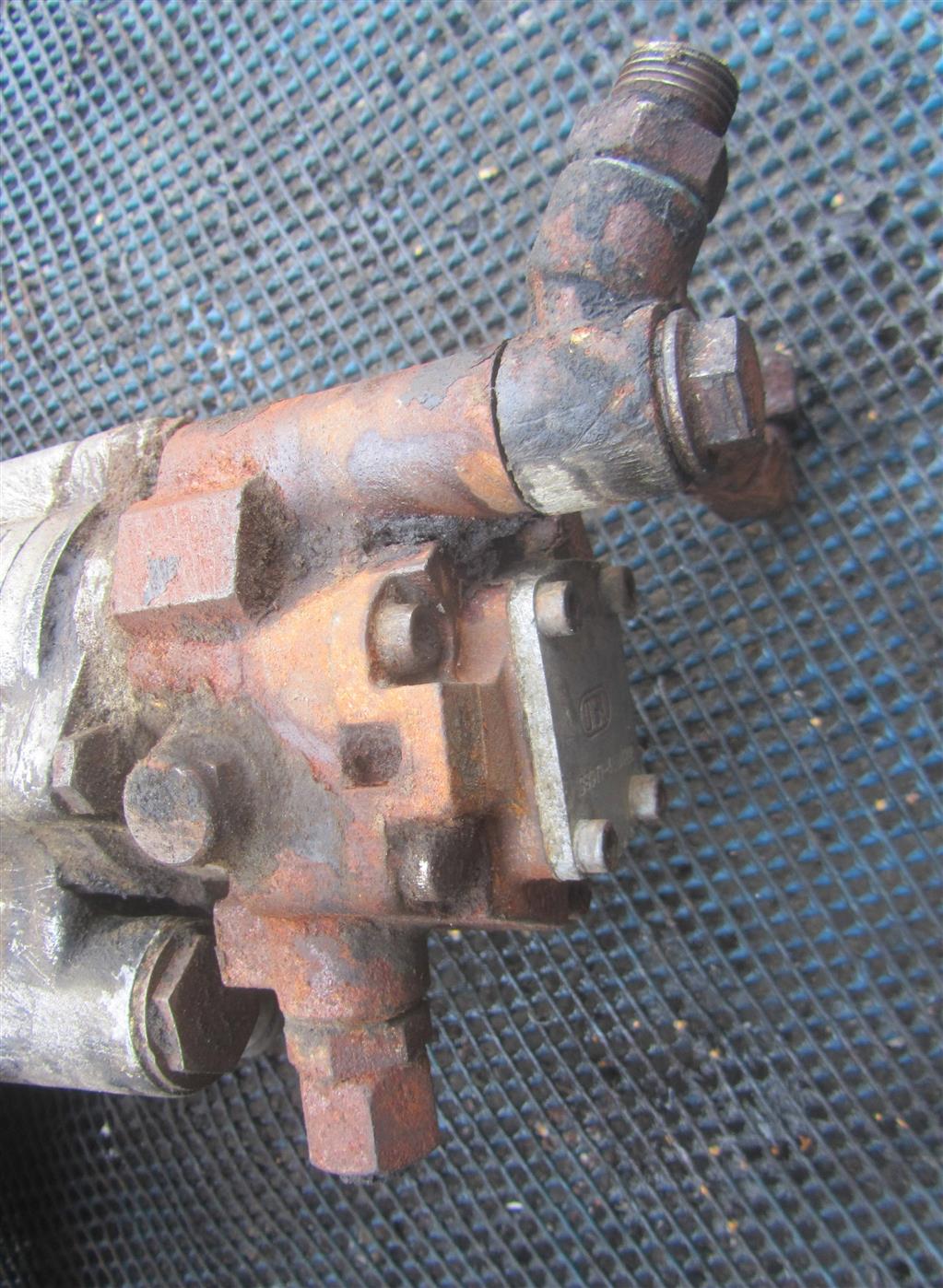 Насос топливный низкого давления для Iveco Stralis 500396487