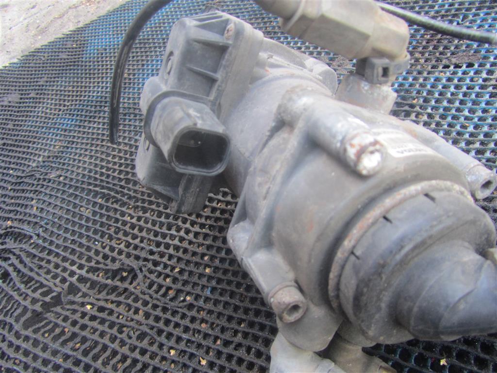 Кран главный тормозной для Volvo FH12 3986374