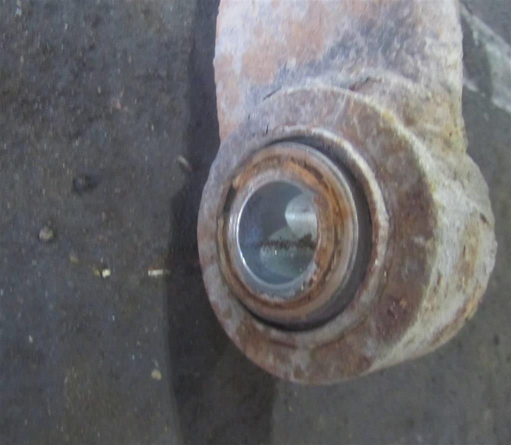 Стабилизатор заднего моста для Iveco Stralis 41033294