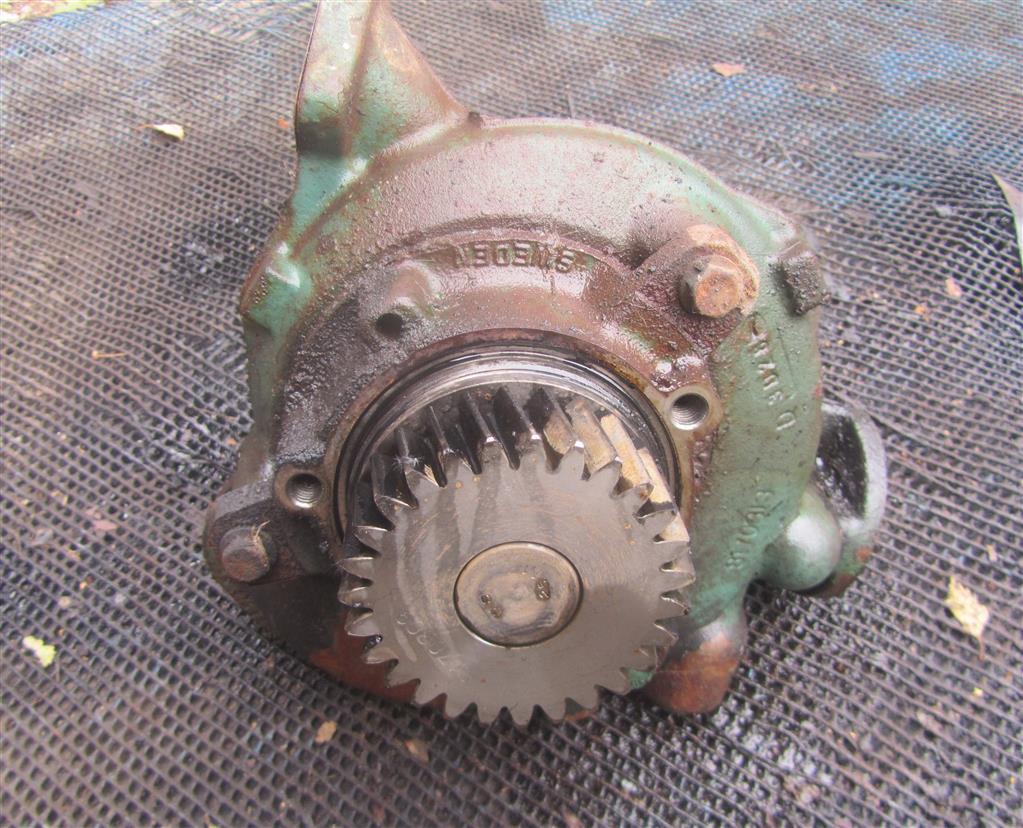 Насос водяной (помпа) для Volvo FH12 20734268