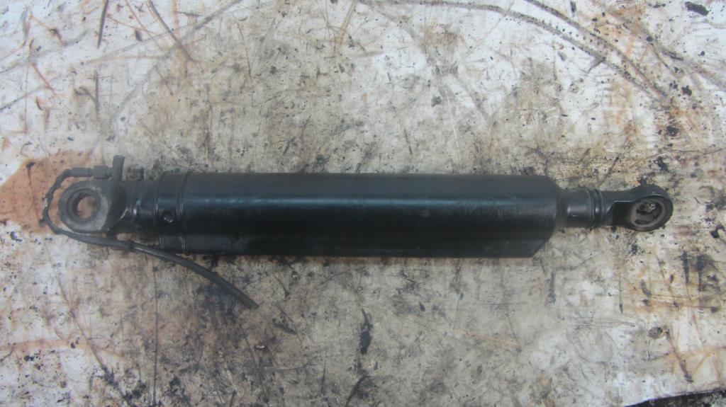 Цилиндр подъёма кабины для Renault Premium DXI