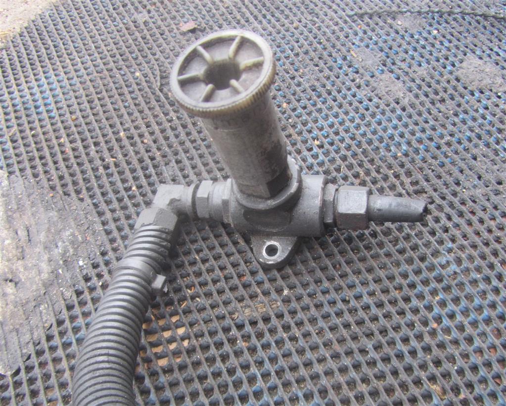 Насос топливный ручной (подкачка) для Renault Magnum МАСК