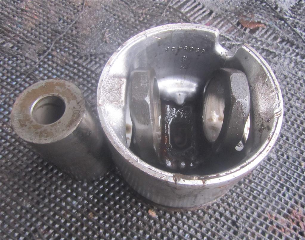 Поршень для Renault Premium Dci 5001860646