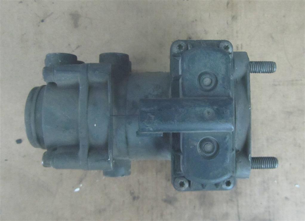 Кран главный тормозной для Volvo FH13 20456400