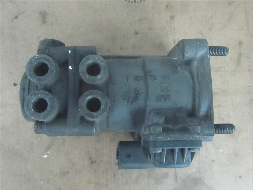 Кран главный тормозной для Volvo FH13 20456400